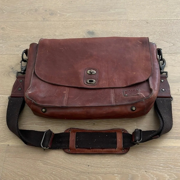 Will Leather Goods Kent Messenger Shoulder Bag Briefcase Vintage Laptop Case - Picture 1 of 10
